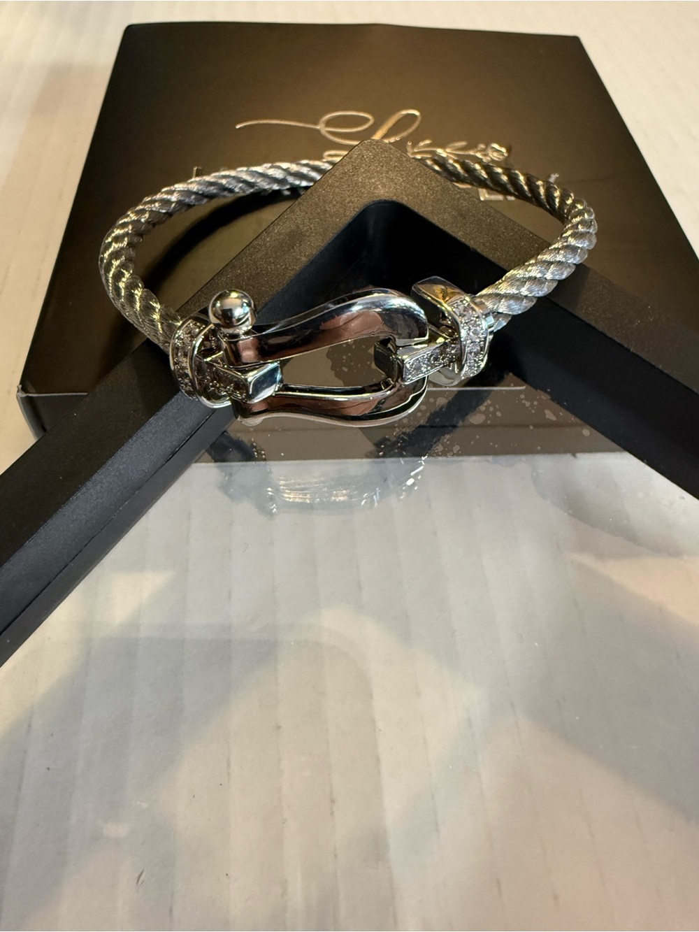 Unisex cable braclet with toggle magnet clasp - Picture 2 of 4